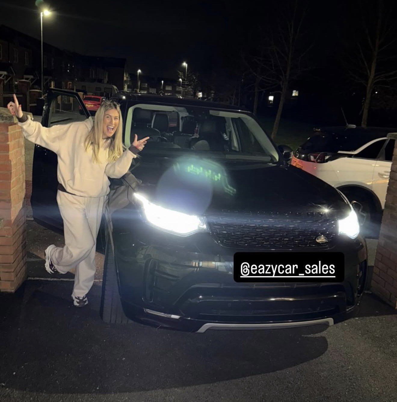 Easy Car Sales customer handover photo 2