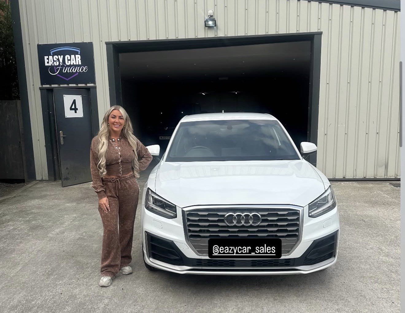 Easy Car Sales customer handover photo 21